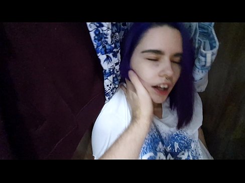 ❤️ Ndinamupeza sis wanga ali kuchipinda ndikumuthandiza kulira Kanema wamatako pa ife% ny.pornpictureshq.ru% ❌